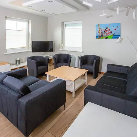 Apartmán Nemo 4 Bedrooms & Grill