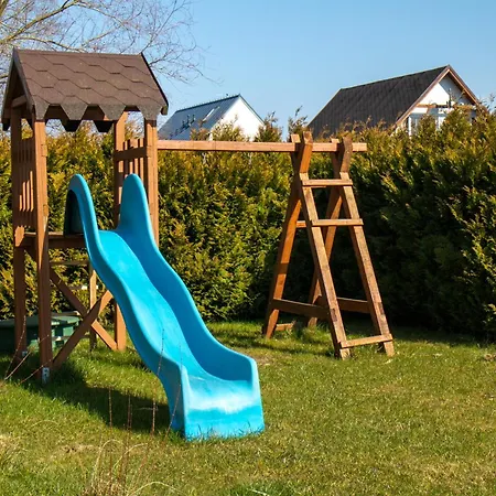 Apartmán Nemo 4 Bedrooms & Grill