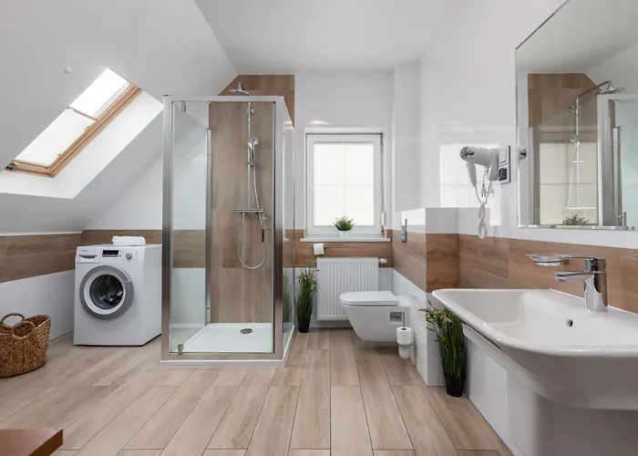 Apartment Nemo 4 Bedrooms & Grill